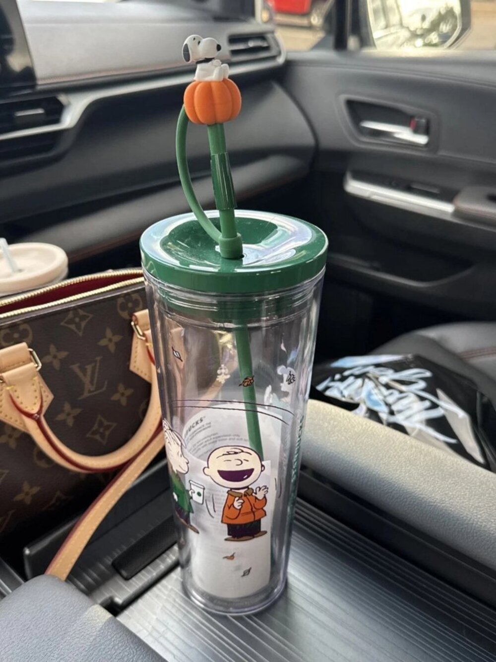 NWT! Starbucks x Peanuts 24 oz Cold Cup with Snoopy Straw Topper